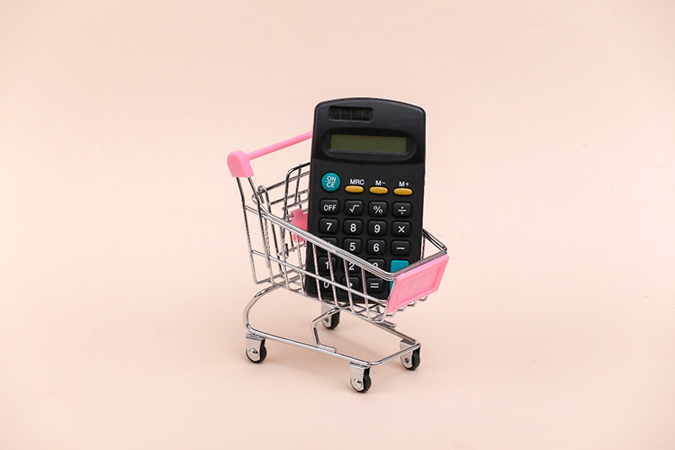 Цена как главный драйвер спроса: почему повышение стоимости «вслепую» рушит продажи и обнуляет эффект маркетинга Цена как главный драйвер спроса: почему повышение стоимости «вслепую» рушит продажи и обнуляет эффект маркетинга