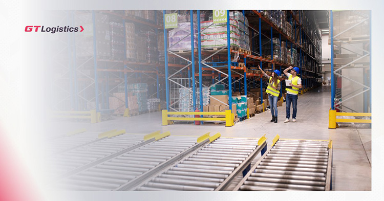 Генеральный директор компании GTLogistics Иван Денисов: «Трансформация ритейла делает автоматизацию логистики жизненно необходимой» Генеральный директор компании GTLogistics Иван Денисов: «Трансформация ритейла делает автоматизацию логистики жизненно необходимой»