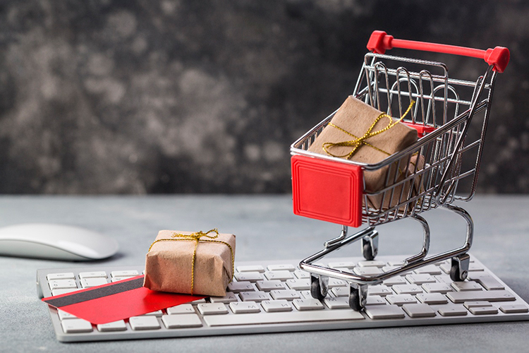 Как ритейлерам использовать сильные и слабые стороны маркетплейсов? Как ритейлерам использовать сильные и слабые стороны маркетплейсов?