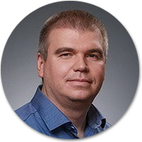 Дмитрий Смирнов Хватит ли у нейросетей сообразительности забрать на себя генерацию рекламного контента и общение с клиентами?