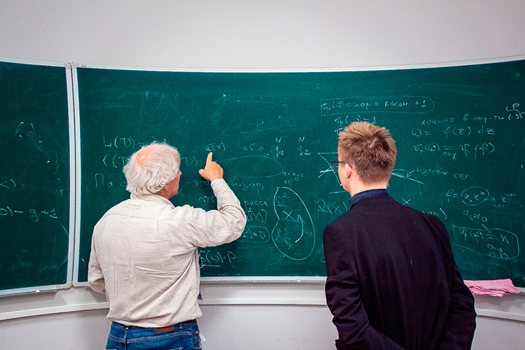 Классификация данных: искусственный интеллект, нейросети и высокие технологии на службе бизнес-аналитики Классификация данных: искусственный интеллект, нейросети и высокие технологии на службе бизнес-аналитики