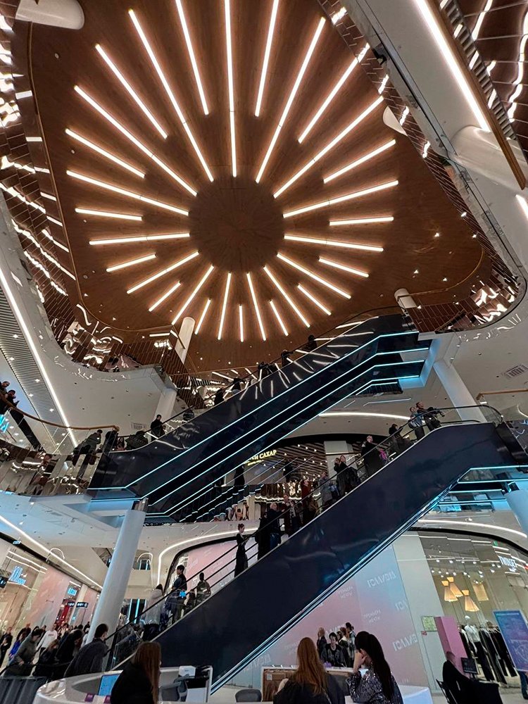 Азия в интерьерах, арт-объекты и магия офлайна: какими трендами торговые центры удивят в 2026 году Азия в интерьерах, арт-объекты и магия офлайна: какими трендами торговые центры удивят в 2026 году