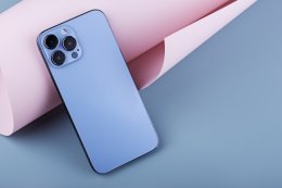 Samsung потерял лидерство по мировым продажам смартфонов впервые с 2010 года Samsung потерял лидерство по мировым продажам смартфонов впервые с 2010 года