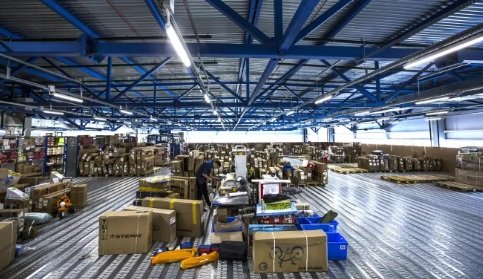 Ozon в 2025 году откроет еще 8 новых фулфилмент центров Ozon в 2025 году откроет еще 8 новых фулфилмент центров