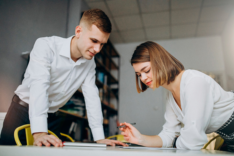 Ритейл в 2025 году: от точечных ИТ-проектов к управляемой операционной модели Ритейл в 2025 году: от точечных ИТ-проектов к управляемой операционной модели