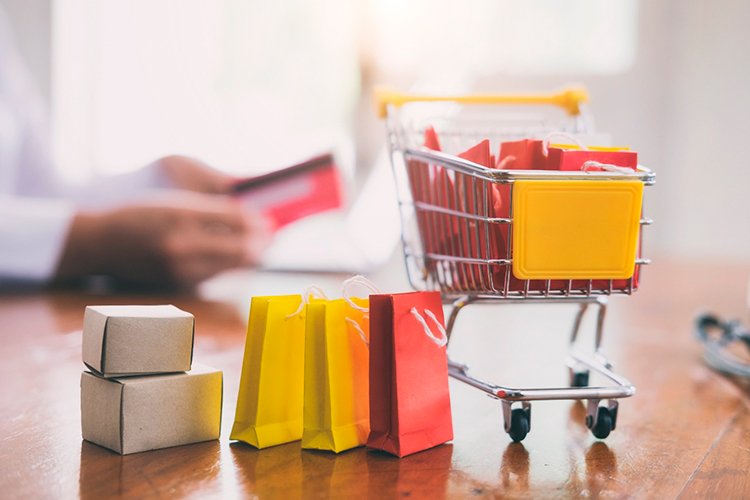 B2B-маркетплейсы и собственный e-commerce: конкурировать нельзя сотрудничать B2B-маркетплейсы и собственный e-commerce: конкурировать нельзя сотрудничать