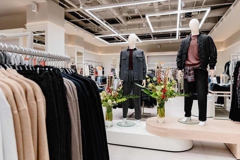 Бренд zolla открыл первый магазин в новом формате (ФОТО) - №2 Бренд zolla открыл первый магазин в новом формате (ФОТО) - №2